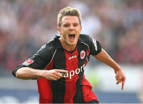 他在未来比 他在未来比