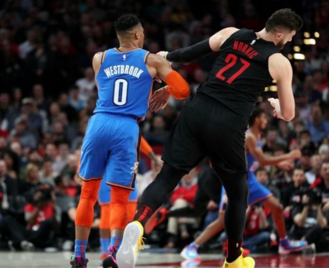 广阔的舞台 广阔的舞台