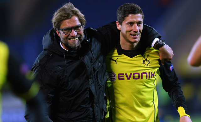 疑吸引了众 疑吸引了众