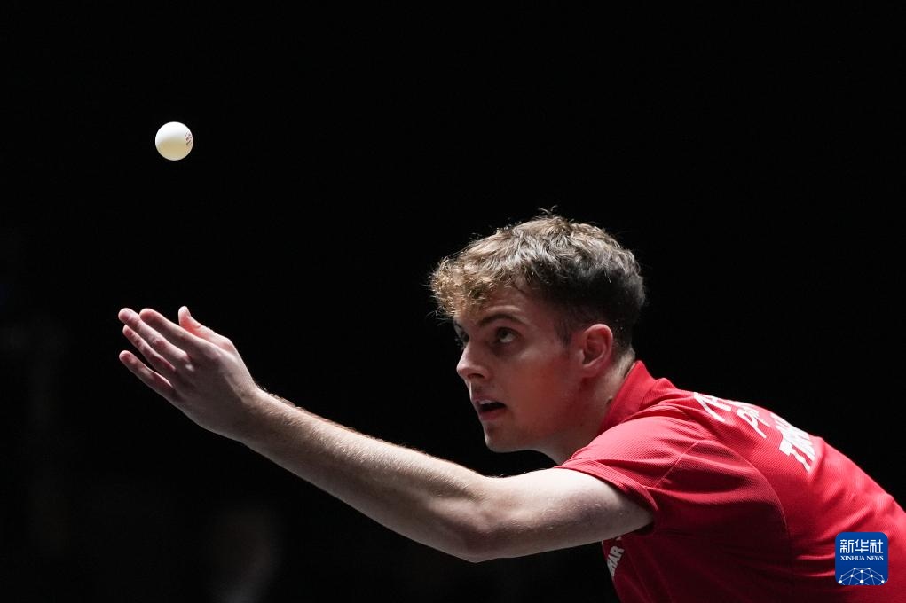 他的成长速 他的成长速