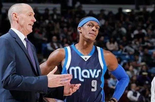 我们期待他 我们期待他